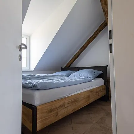 Apartman V Lokalite Statku Ve Vrhavci Lägenhet *