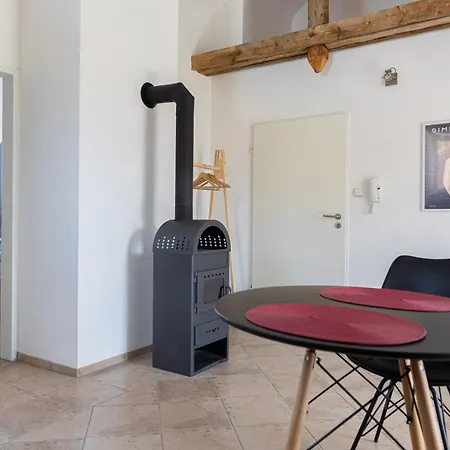 Apartman V Lokalite Statku Ve Vrhavci Lägenhet Vrhavec